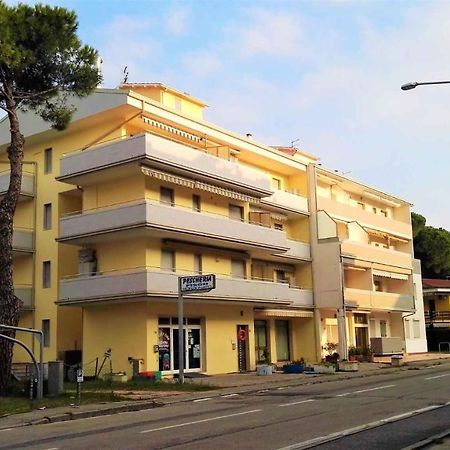 Apartment In Rosolina Mare 24847 エクステリア 写真